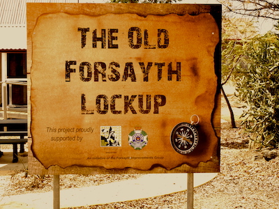 Lockup Sign