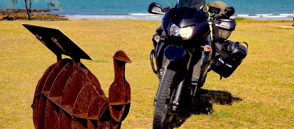Emu on the journey home, Riding a motorcycle around Queensland
